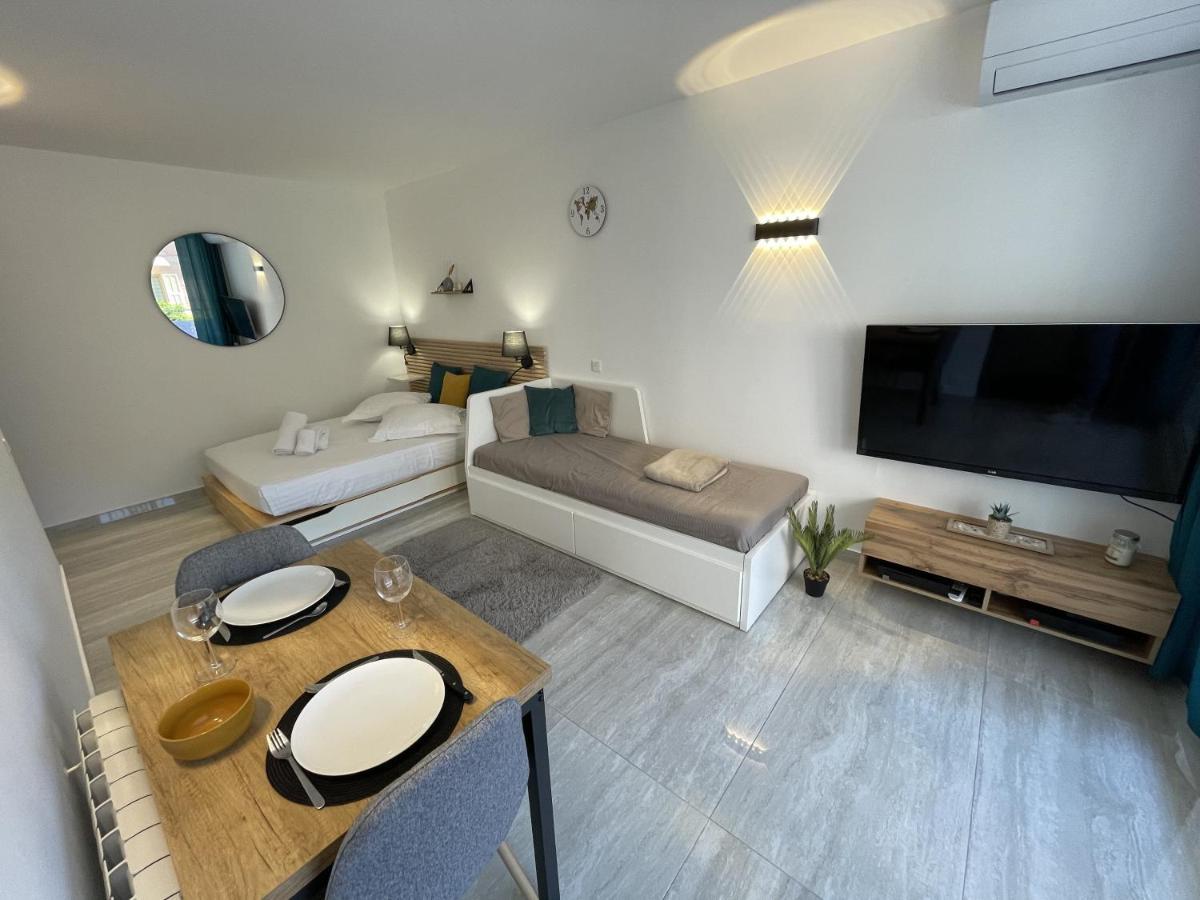 Chaleureux Studio, 200M De La Plage, Parking, Wifi Рокебрюн — Кап-Мартен Экстерьер фото